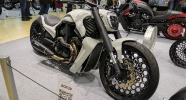 Крутые кастомы Giotto на базе Harley-Davidson V-Rod от российской мастерской Box39